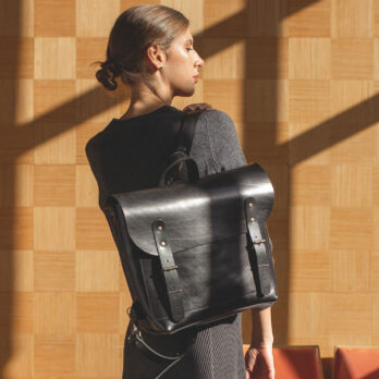 Benjamin nahast seljakott – Must