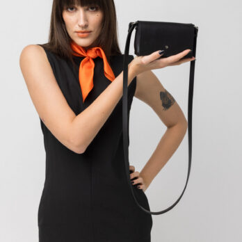 Nahast käekott KORA